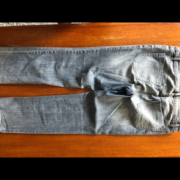 Vera Wang Crops - Picture 2 of 2